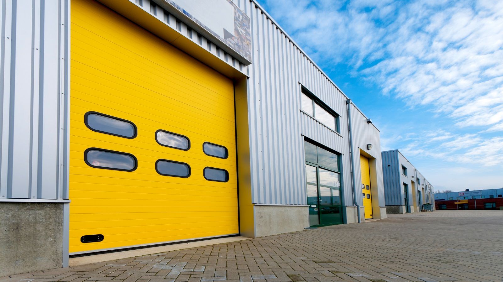 Key Components That Make Automatic Doors Function Efficiently